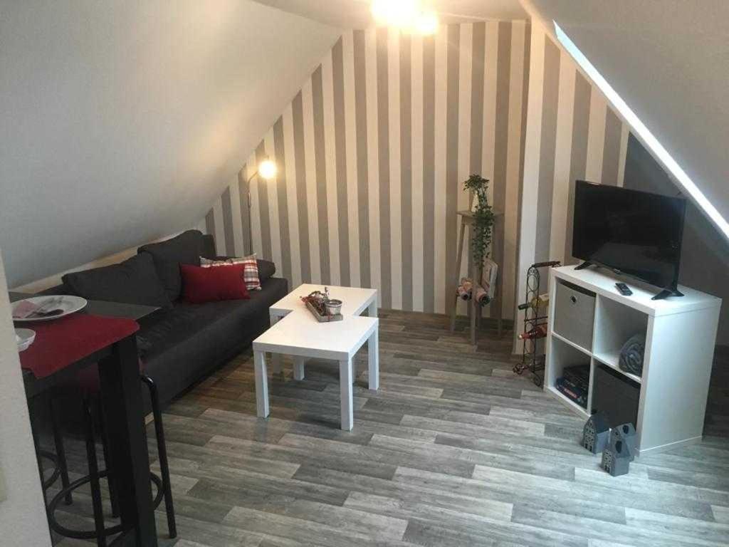 Higgen Adamla Apartment Stedesdorf Exterior photo